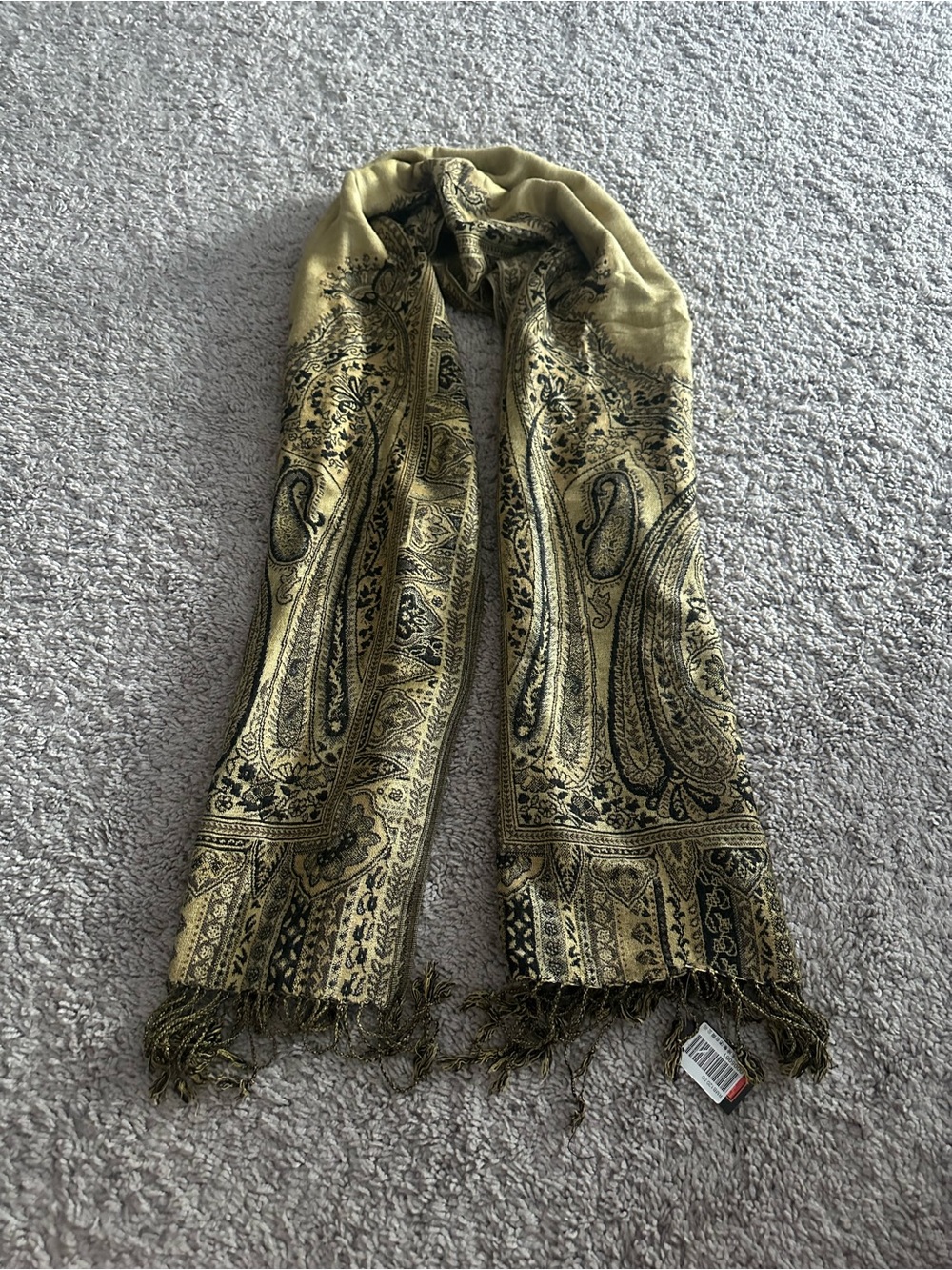 Elegant Paisley Fringe Scarf in Olive-Gold